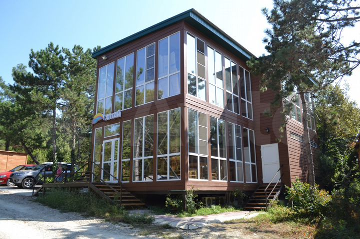 Гостиница, 342 м²