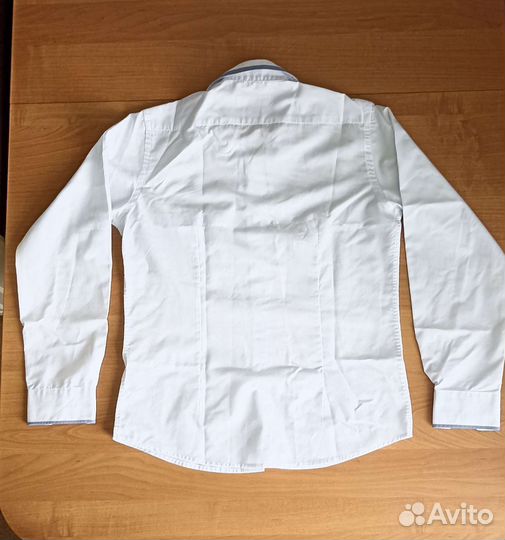 Рубашка школьная