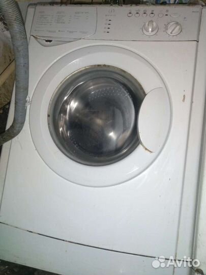 Стиральная машина indesit