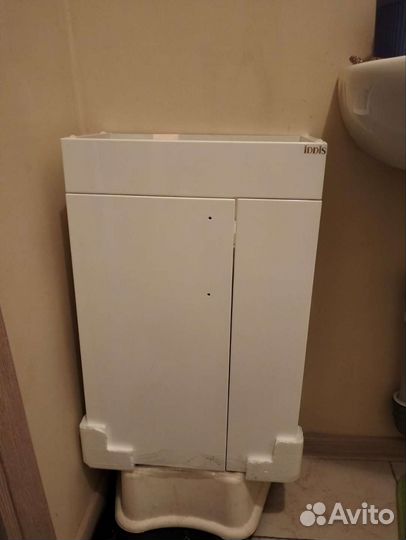 Полка для ванной