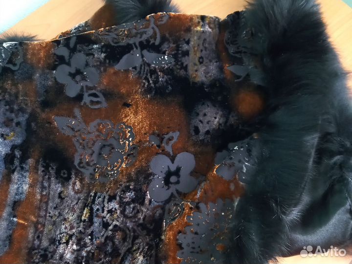 Шарф-палантин пан-бархат с натуральным мехом