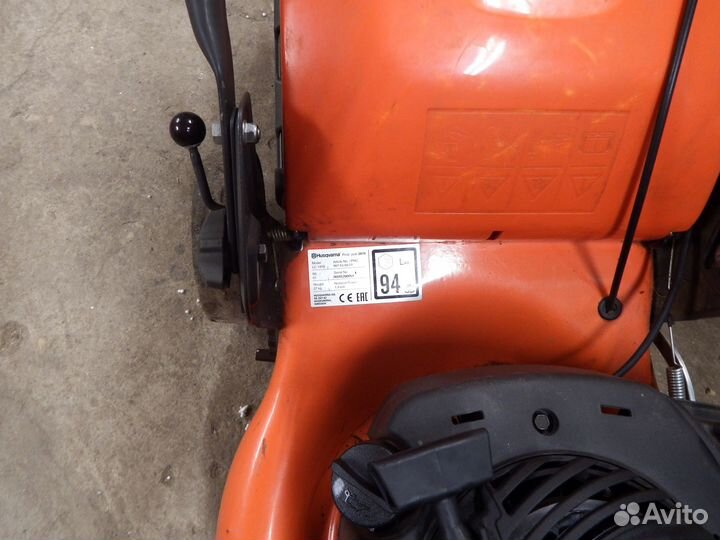 Газонокосилка бензиновая самоходная Хускварна