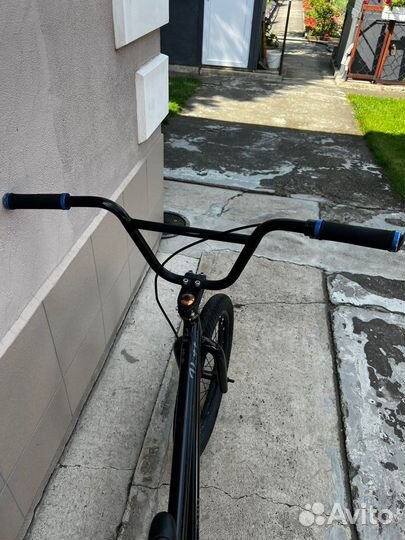 Трюковой велосипед bmx