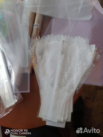 Упаковки для цветов, цветные ленты, крафт