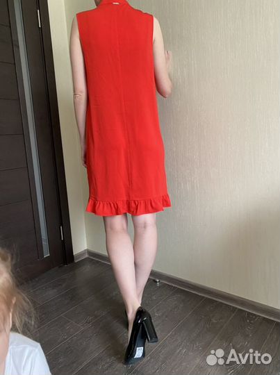 Платье guess L оригинал