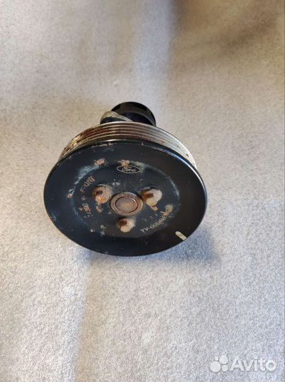 Помпа форд фокус 1