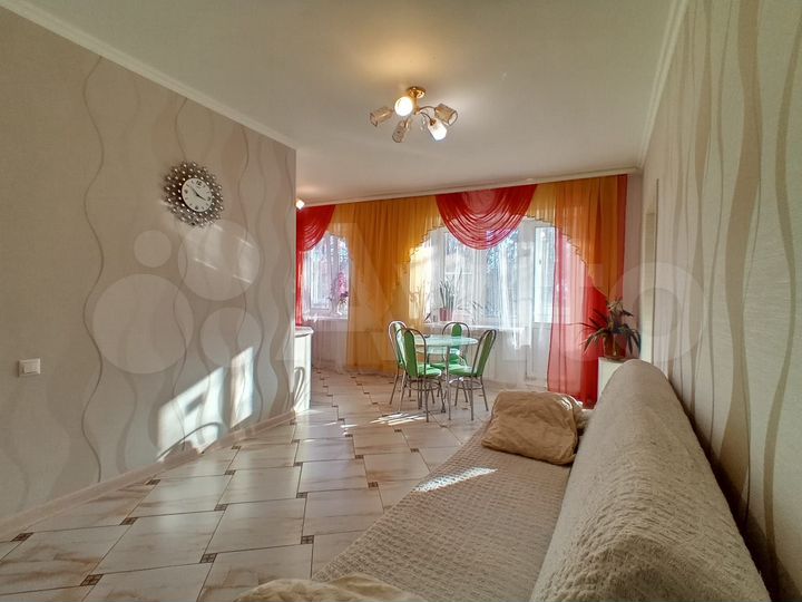 2-к. квартира, 48 м², 2/4 эт.