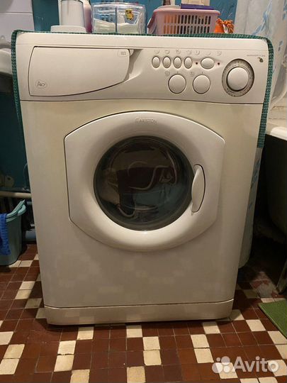 Стиральная машина Ariston
