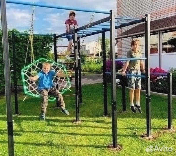 Спортивный комплекс воркаут для двора