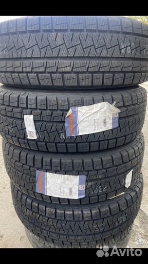 Pirelli Formula Ice FR 195/55 R16