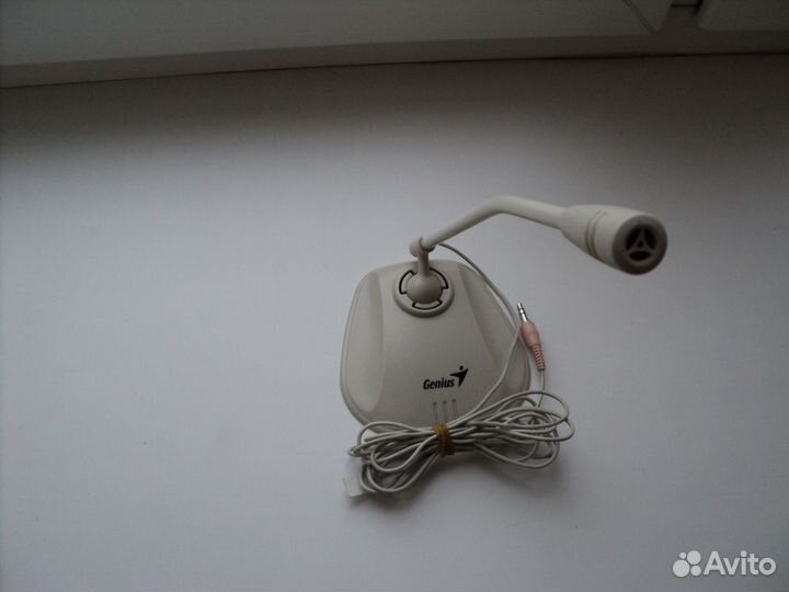 Микрофоны Plantronics, Genius на подставках