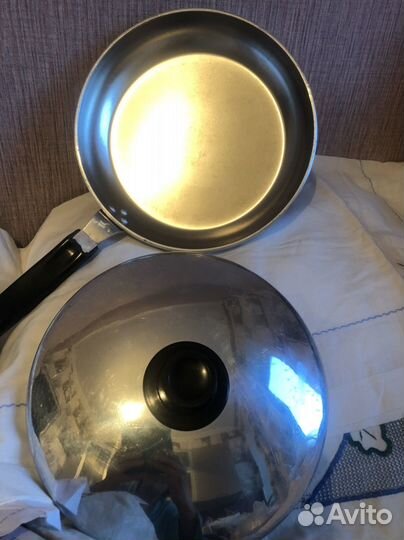 Сковородки -3 шт