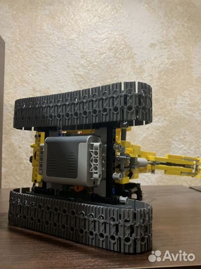 Lego Technic 42006 экскаватор