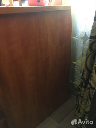 Столик для учебы