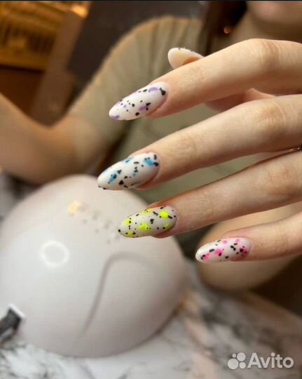 Маникюр педикюр