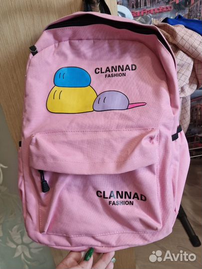 Отдам рюкзак и юбки для девочки