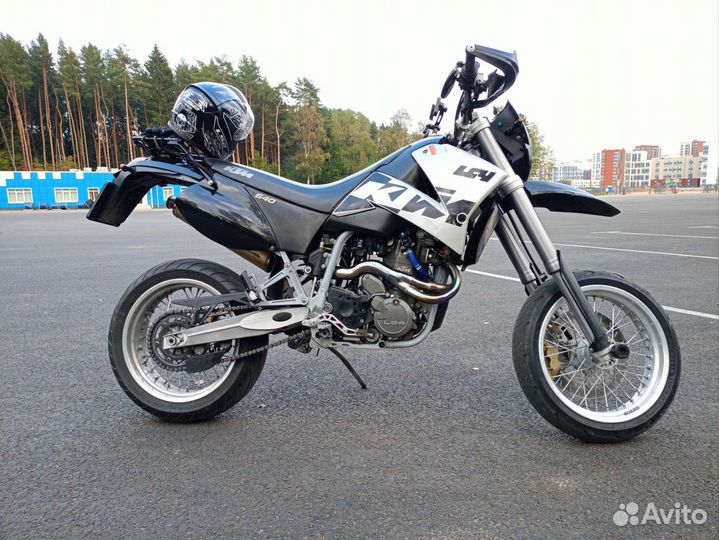 Ktm 640 Lc4 supermoto