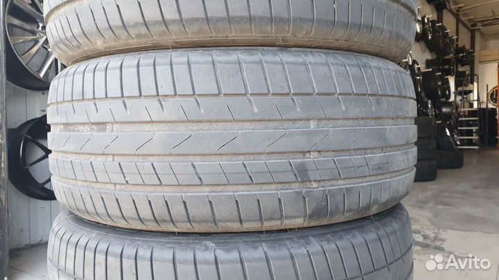 Petlas Explero H/T PT431 235/55 R19