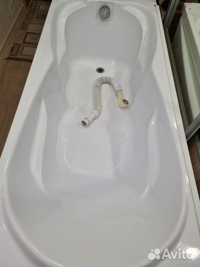 Ванна акриловая 175 бу