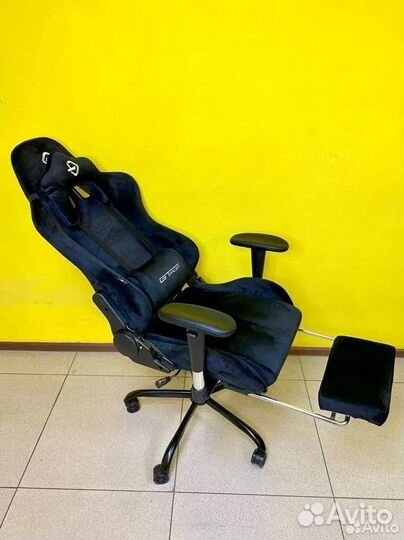 Офисное кресло (геймерское). Кресло для директора