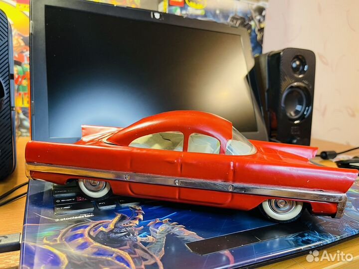 Игрушка машинка жесть 1981год СССР