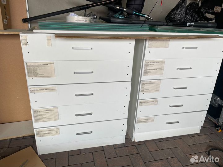 Шкаф оптечный