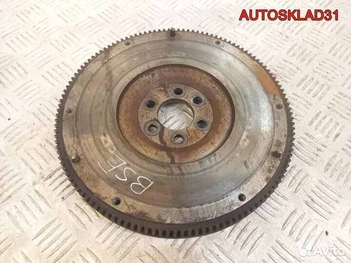 Маховик Volkswagen Golf Plus 1.6 BSE 030105271D