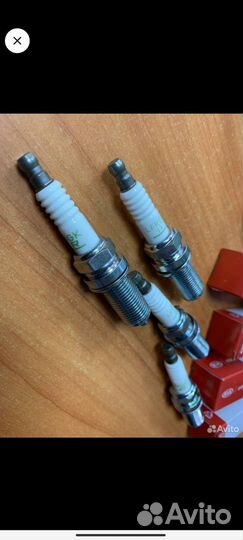 Свечи NGK новые