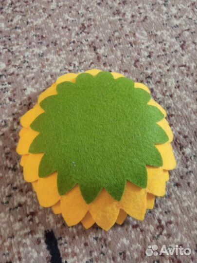 Вазочка из фетра в виде подсолнуха новая