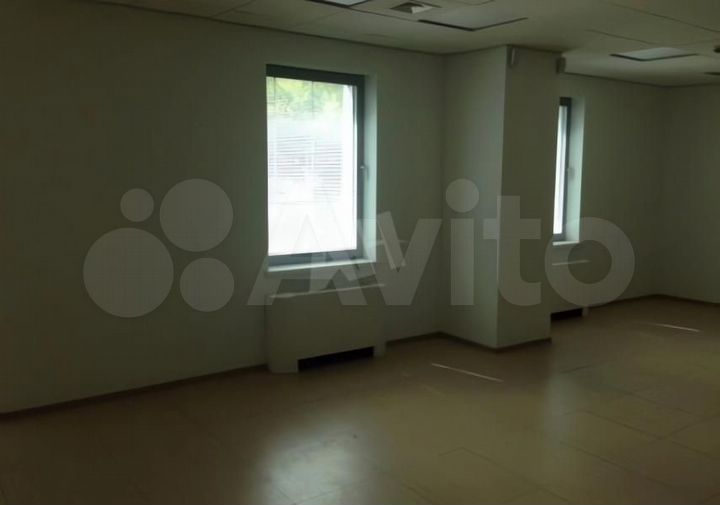 Аренда здания 3835 м2 м. Крымская в юао