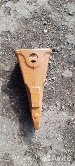 Коронка CAT J350 1U3352RC кованая скальная