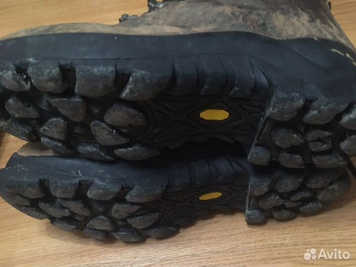 Треккинговые горные ботинки Zamberlan