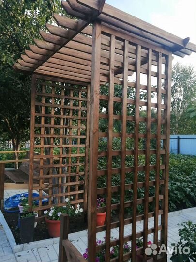 Арка садовая