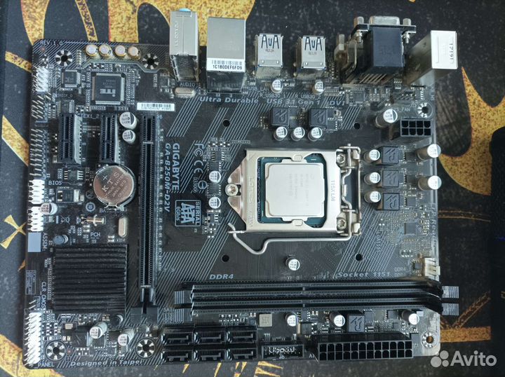 Материнская плата gigabyte b250m d2v проц i3 7100