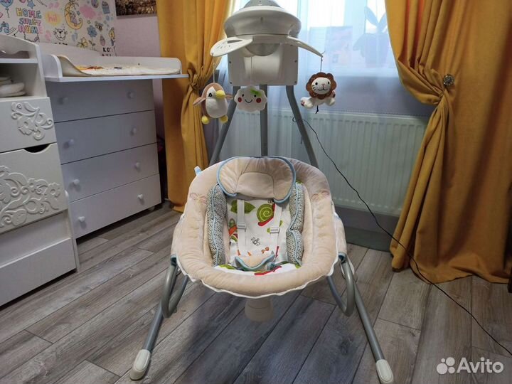 Детские электронные качели шезлонг