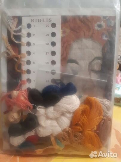 Набор от Риолис Материнство с остатками ниток