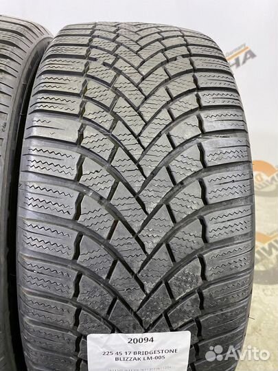 Bridgestone Blizzak LM-005 225/45 R17