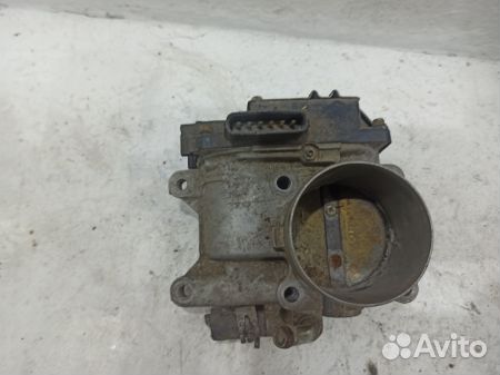 Дроссельная заслонка