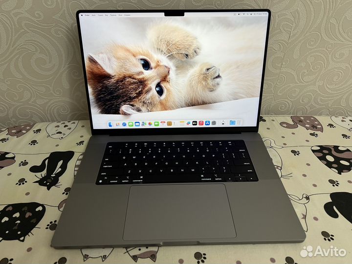 MacBook Pro 16 2021 M1/16Gb/1Tb 12 циклов Идеал