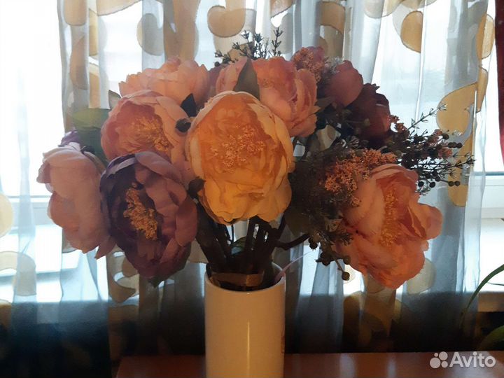 Букет из искусственных цветов