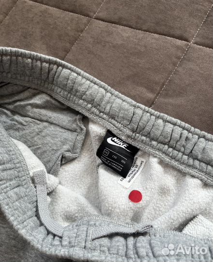 Серые брюки nike спортивные 52-54