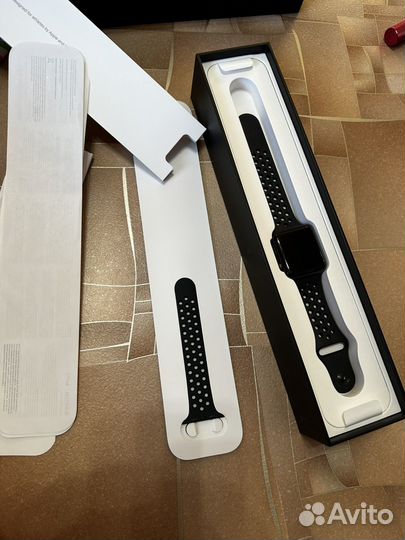 Часы apple watch 3 42mm nike