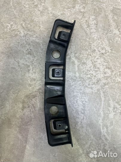 Кронштейн переднего бампера Мазда сх-5 KE