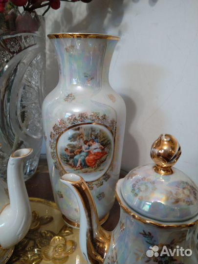 Вазы, чайники, сливочник, шкатулки, Мадонна, гдр