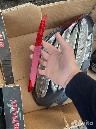 Фонарь задний правый w213