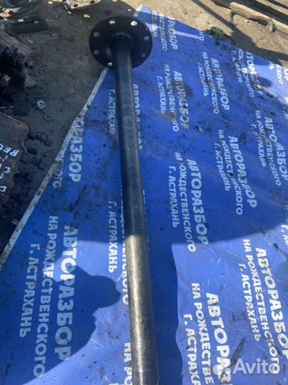 Полуось моста. Western Star тягач 3406D 1992