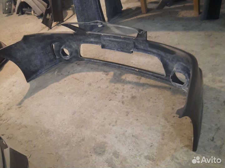 Бампер передний Toyota Corolla 120 TRD реплика