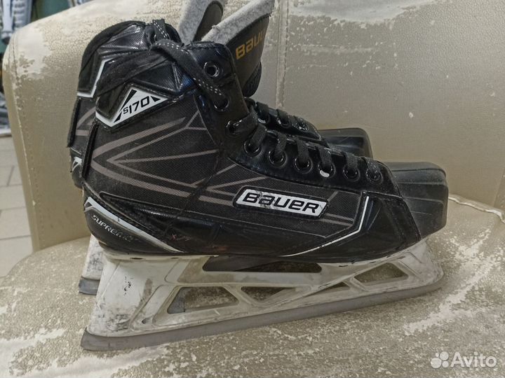 Хоккейные коньки вратаря Бауэр s170