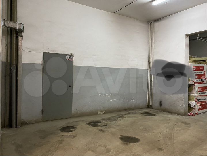 Машиноместо, 16 м²