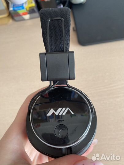 Беспроводные наушники